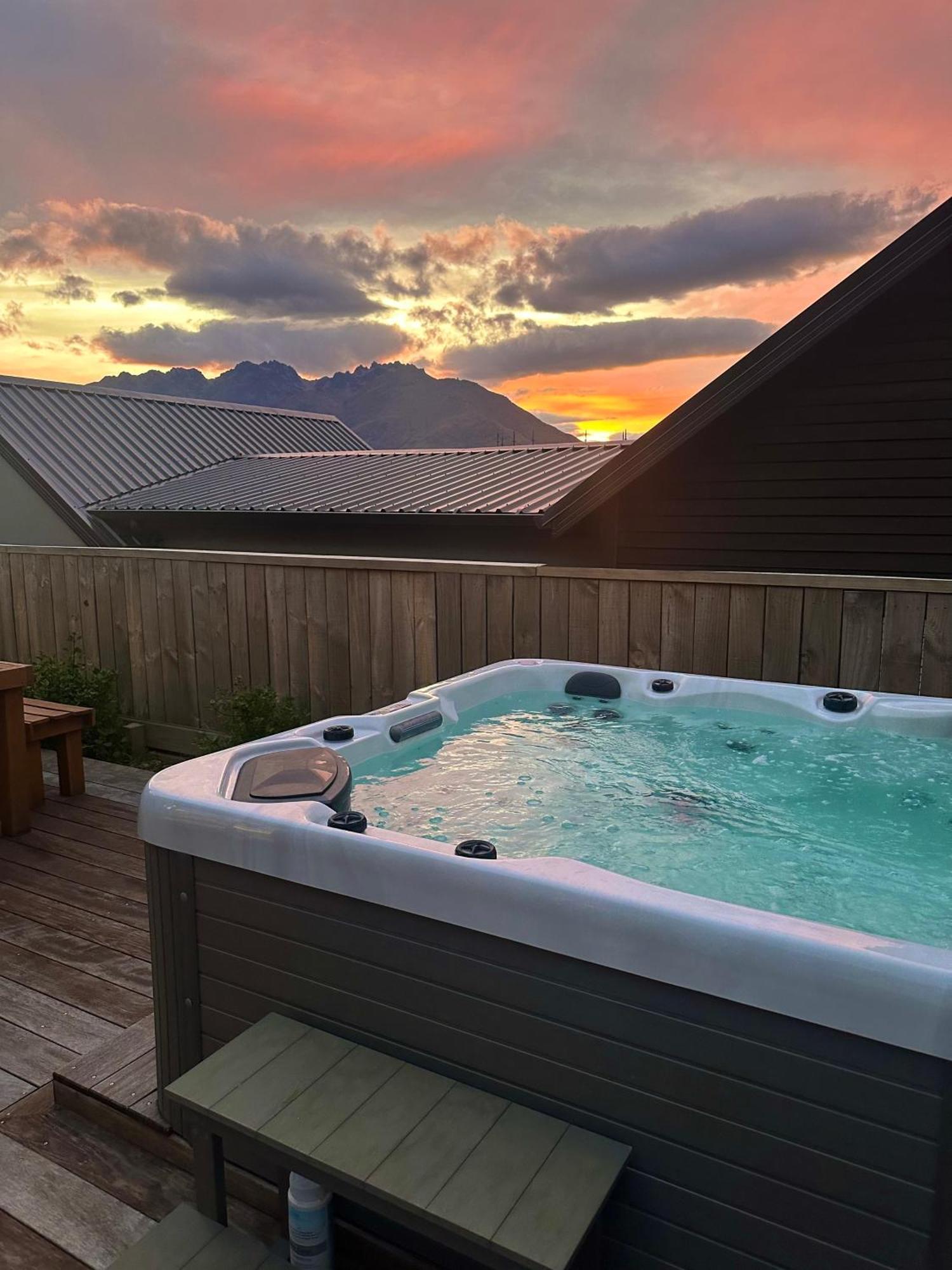 Remarkable View With Hot Tub Frankton Εξωτερικό φωτογραφία